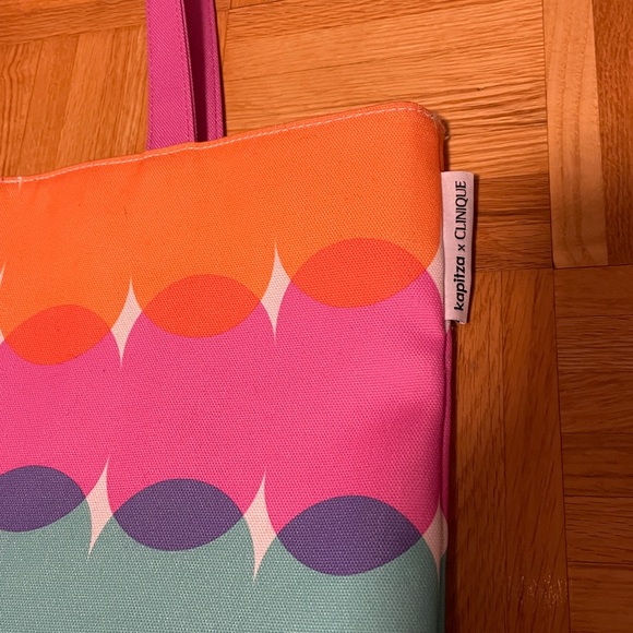 Kapitza x Clinique Tote Bag - Picture 5 of 8